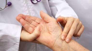 artritas jungtys ženklai gydymas gydymas artrozės didelių sąnarių