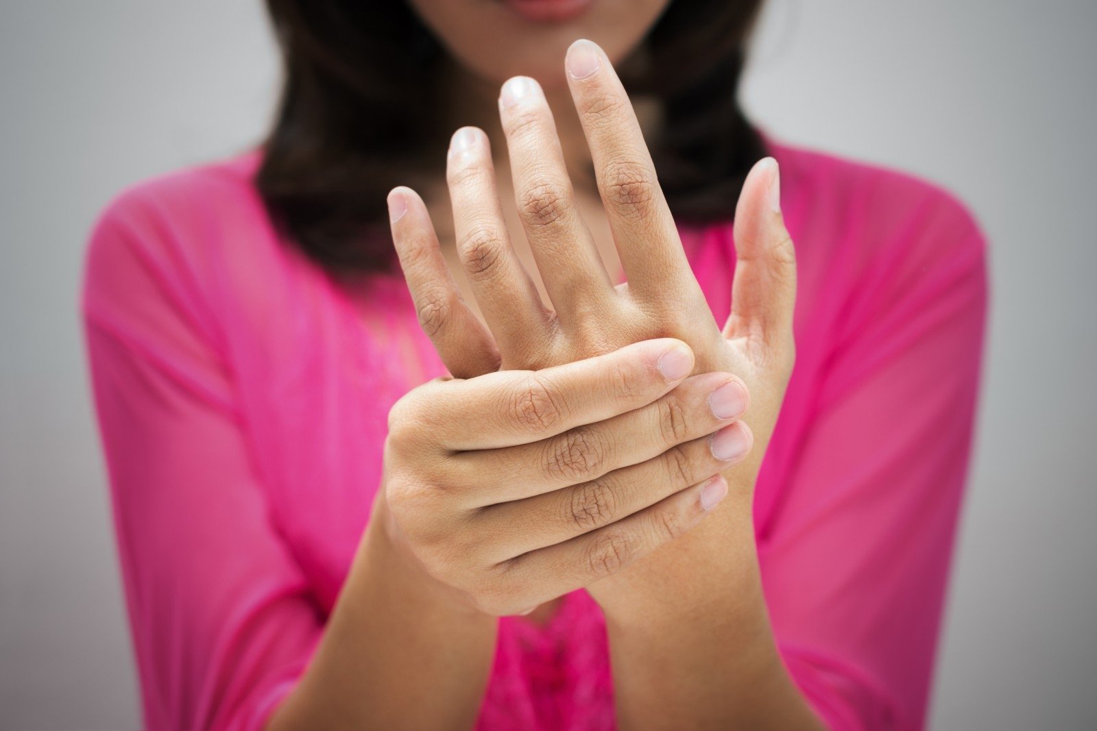 nykščio skausmas rankų priežastis ir gydymą sąnarių