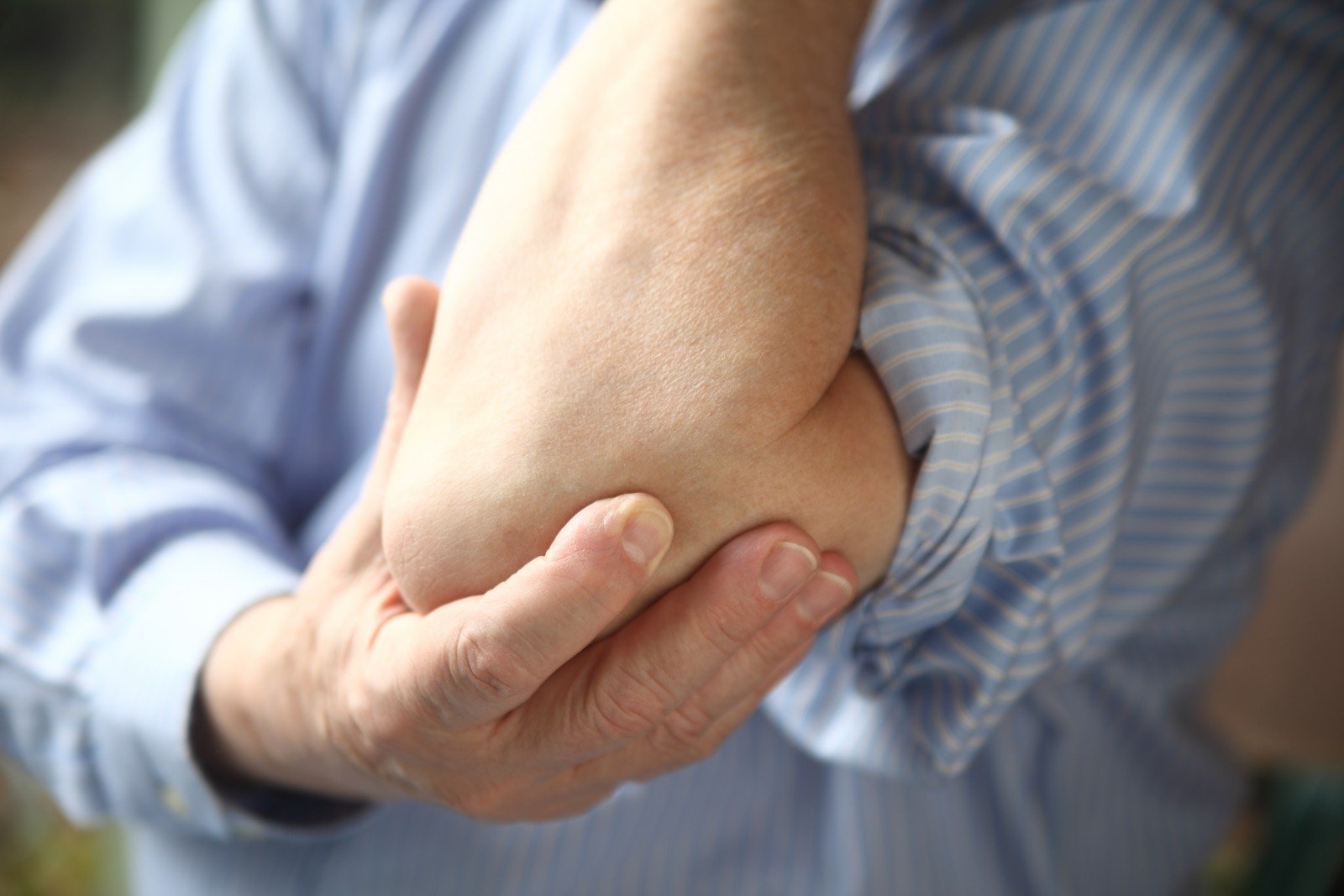 rankų skauda alkūnės sąnario ir dilbio skausmas visose sąnarių gydymo