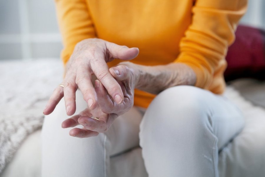 kur gydyti sąnarių skausmas liga osteochondrozė peties sustain