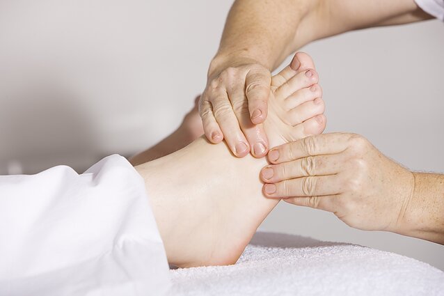 gydymas pėdos pėdos psichosomatiniai priežastys ligų sąnarių